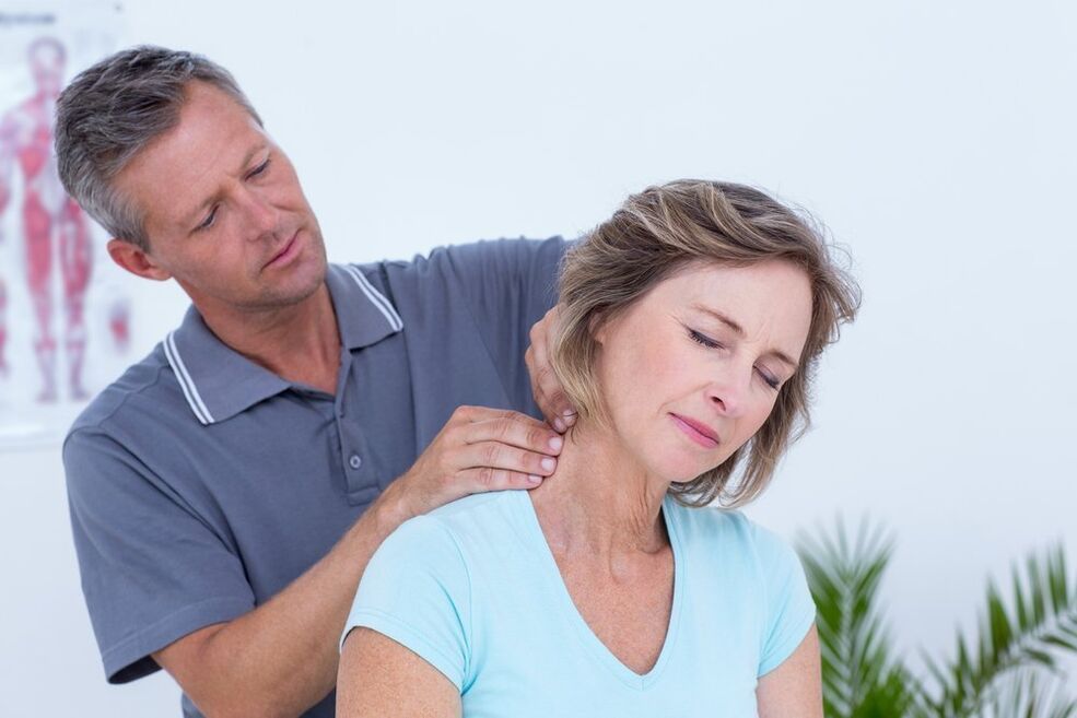 cvičení a masáž krku pro osteochondrózu